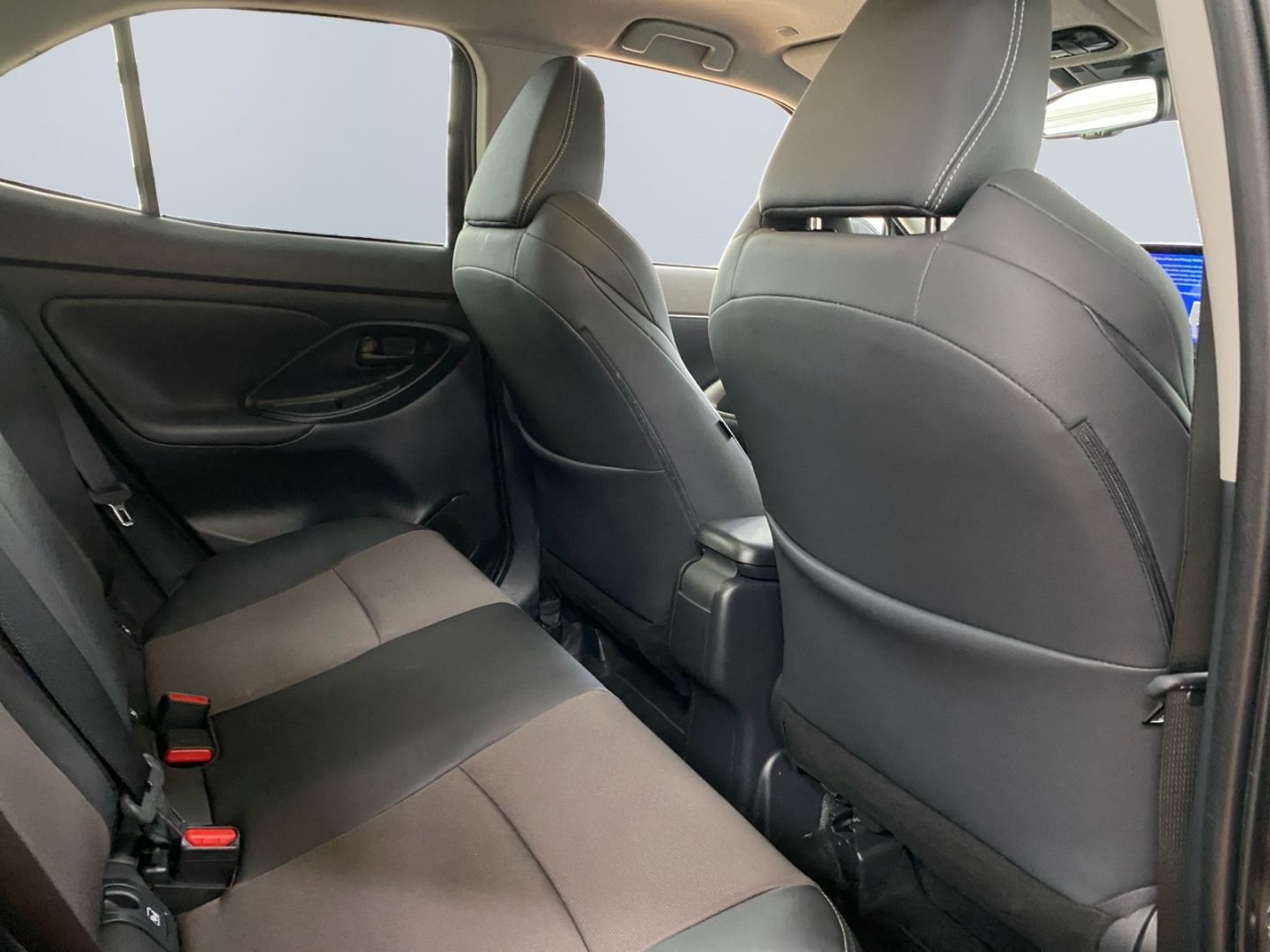 Toyota Yaris Cross Hybrid 130 1.5 Style+ *CAM*el Heck*