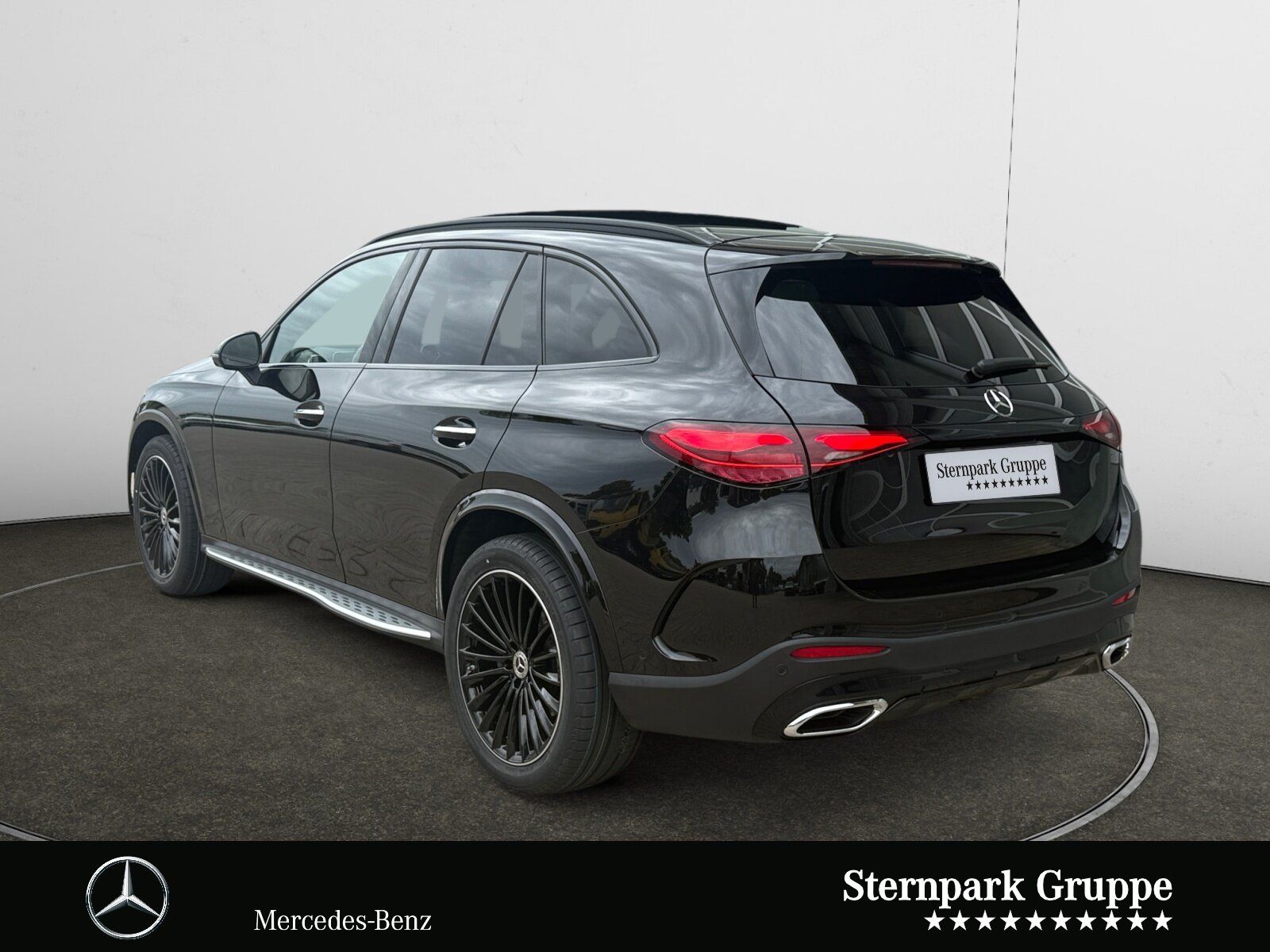 Mercedes-Benz GLC 300 d 4M AMG Distro+Pano+AHK+HuD+Massage+360