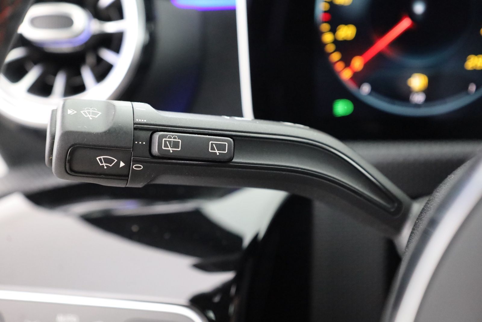 Mercedes-Benz CLA 35 AMG - Samsaru's Car Outlet