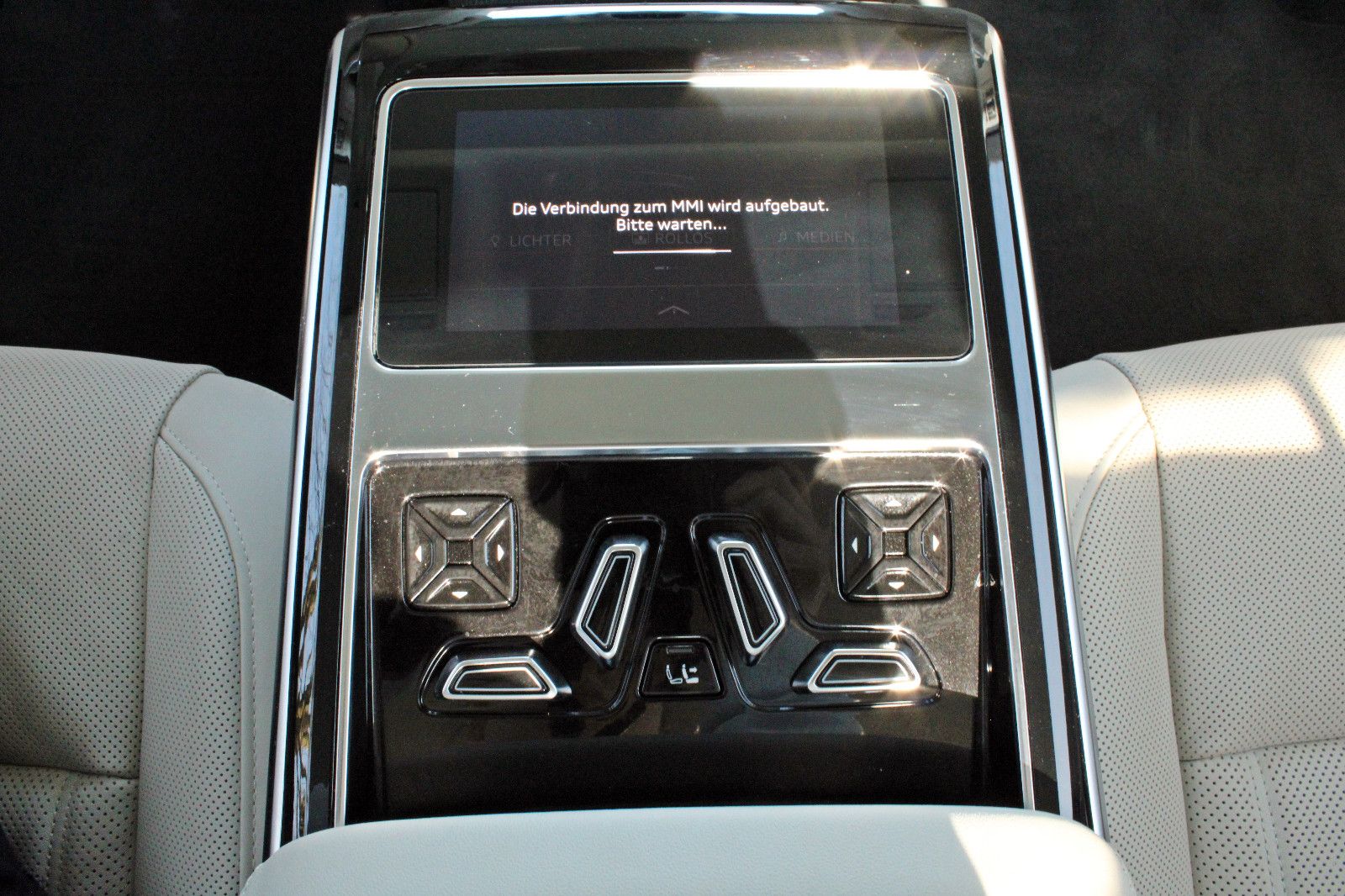 Audi A8 Lang 50TDI S LINE BLACK - Samsaru's Car Outlet