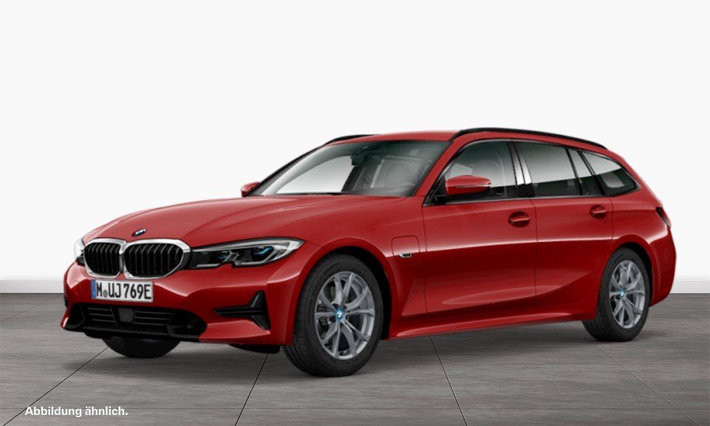 BMW 330e xDrive Touring Sport Line - Samsaru's Car Outlet
