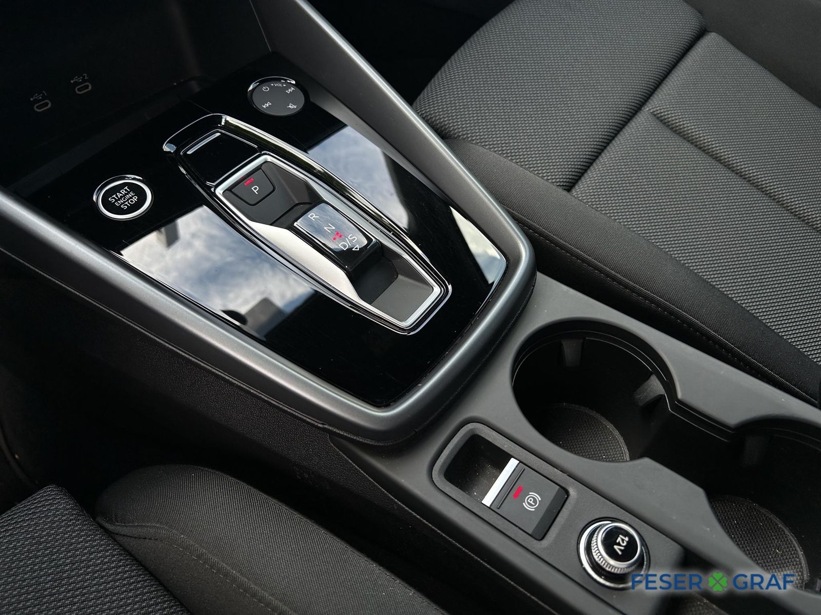 Audi A3 Limousine S line 30 TFSI - Samsaru's Car Outlet