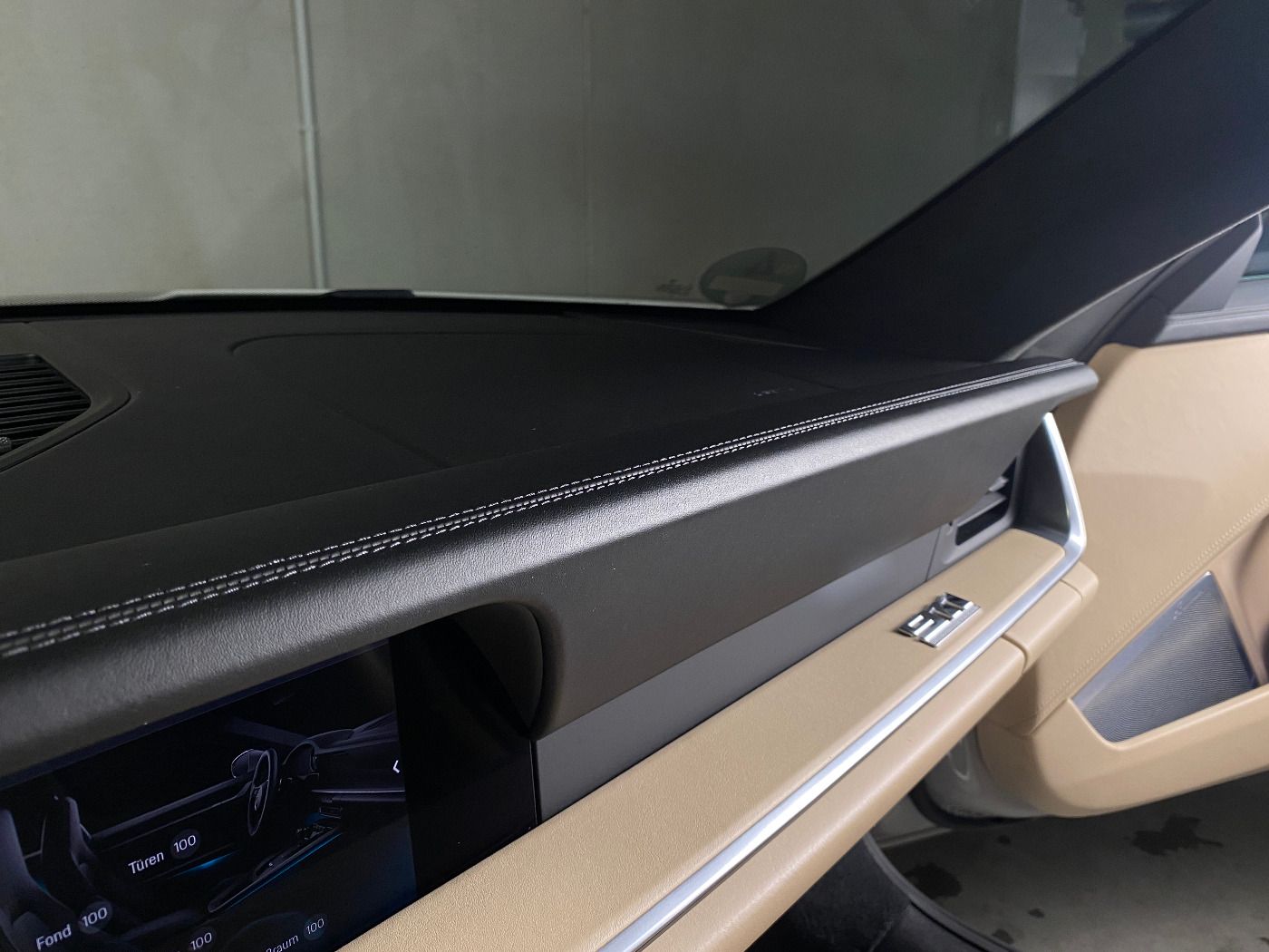 Porsche 992 (911) Carrera 4S | PCCB | ParkAssistent |
