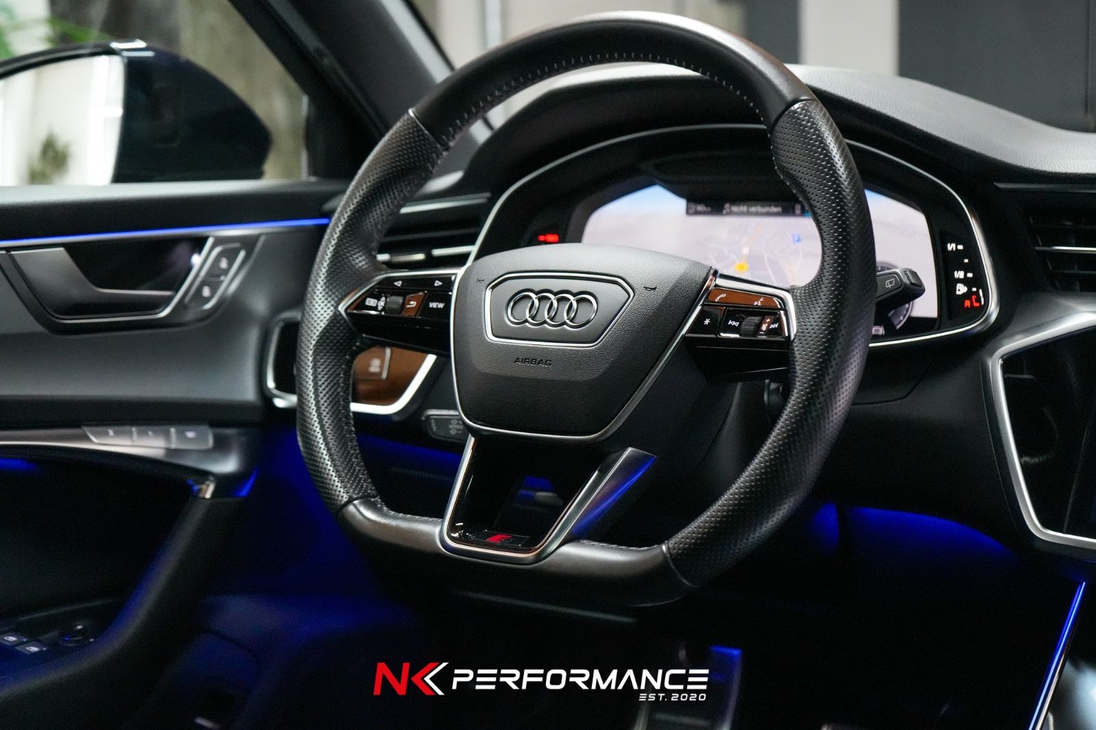 Audi A6 Avant 50 TDI quattro S-LINE - Samsaru's Car Outlet