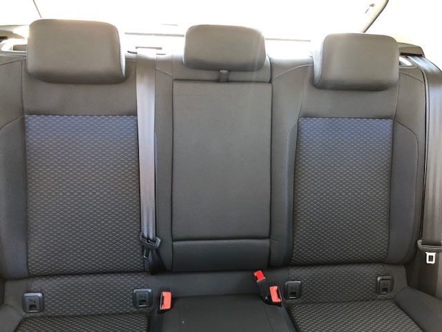 Volkswagen T-Roc R Line - Samsaru's Car Outlet