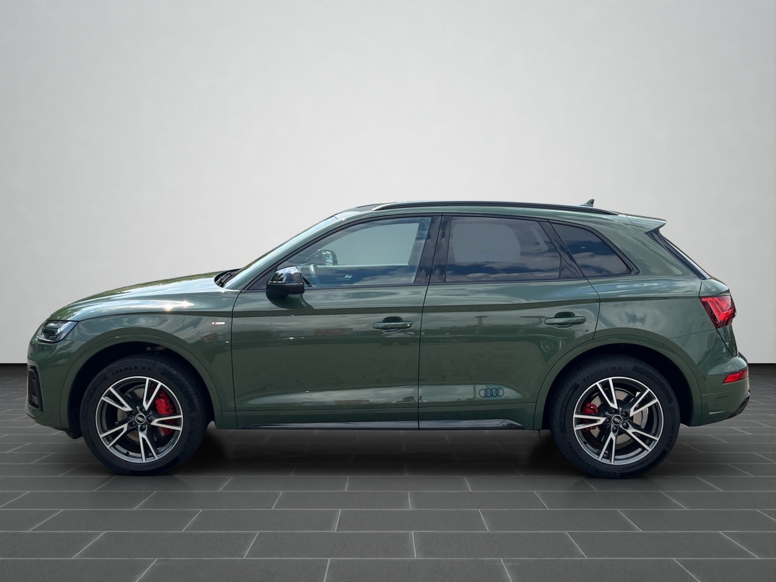Audi Q5 SUV edition one 40 TDI - Samsaru's Car Outlet