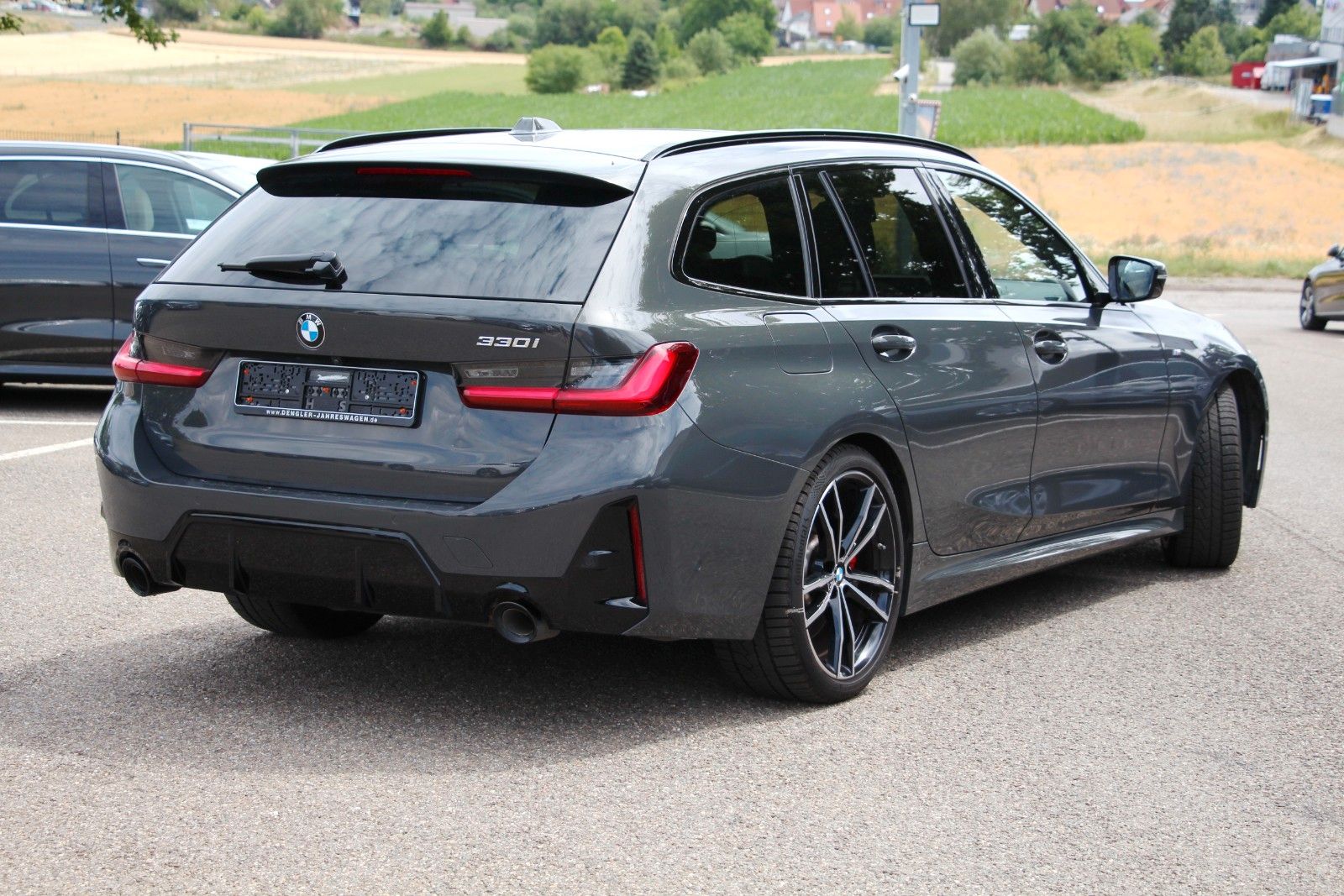 BMW 330i Touring HUD*LEDER*PANO*D-ASSISTENT M Sport
