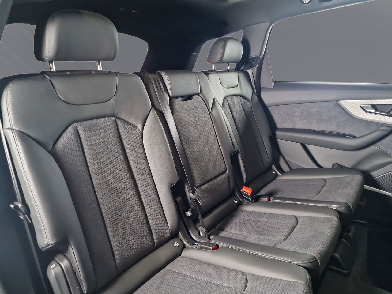 Audi Q7 SUV S-line 50 TDI quattro 210 kW tiptronic