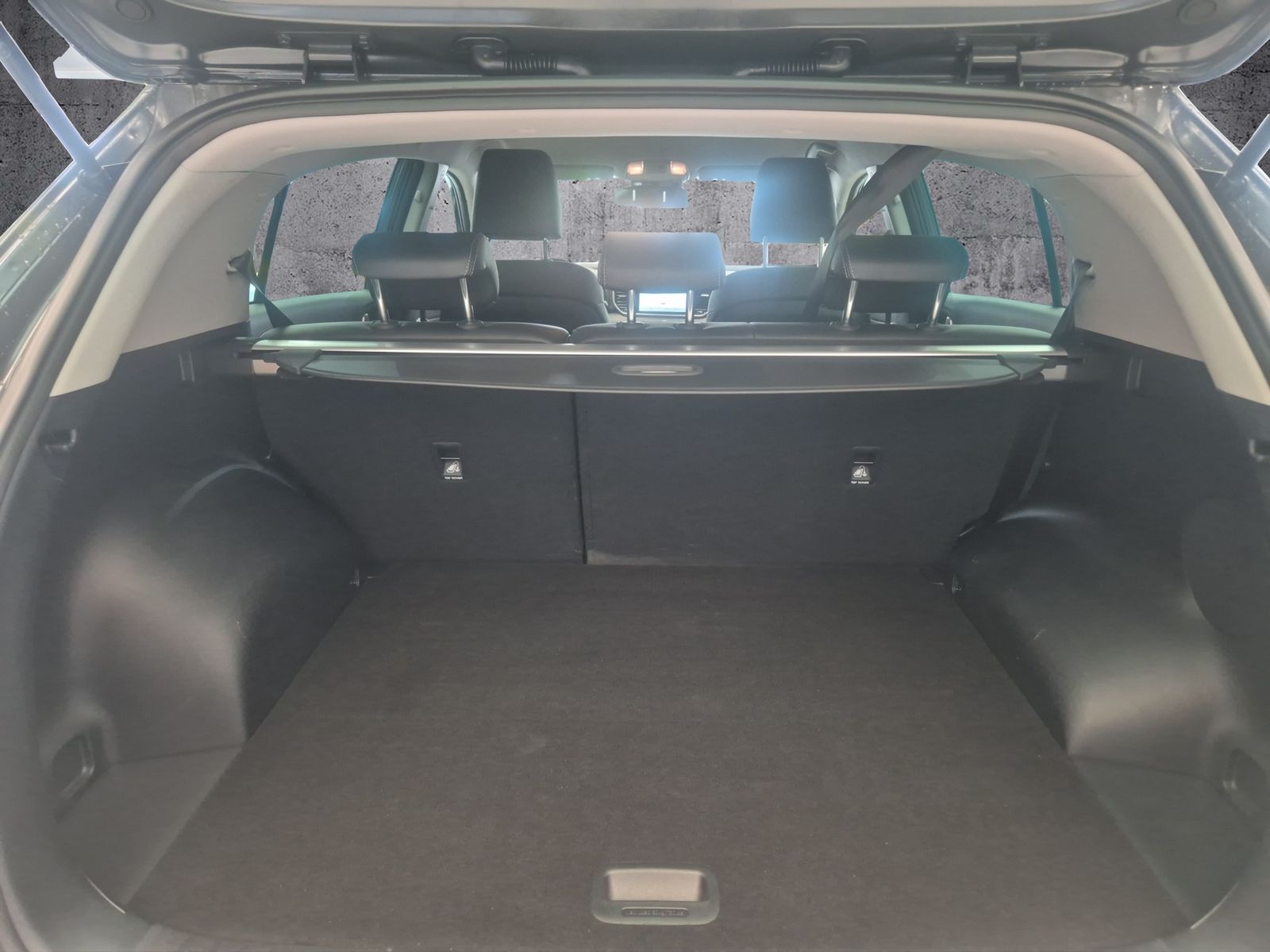 Kia Sportage 1.6 T-GDI Black Edition - Samsaru's Car Outlet