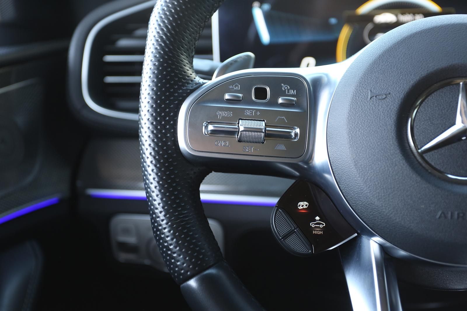 Mercedes-Benz GLE 63 AMG Coupe PERFORMANCE*PANO*CARBON*MASSAGE