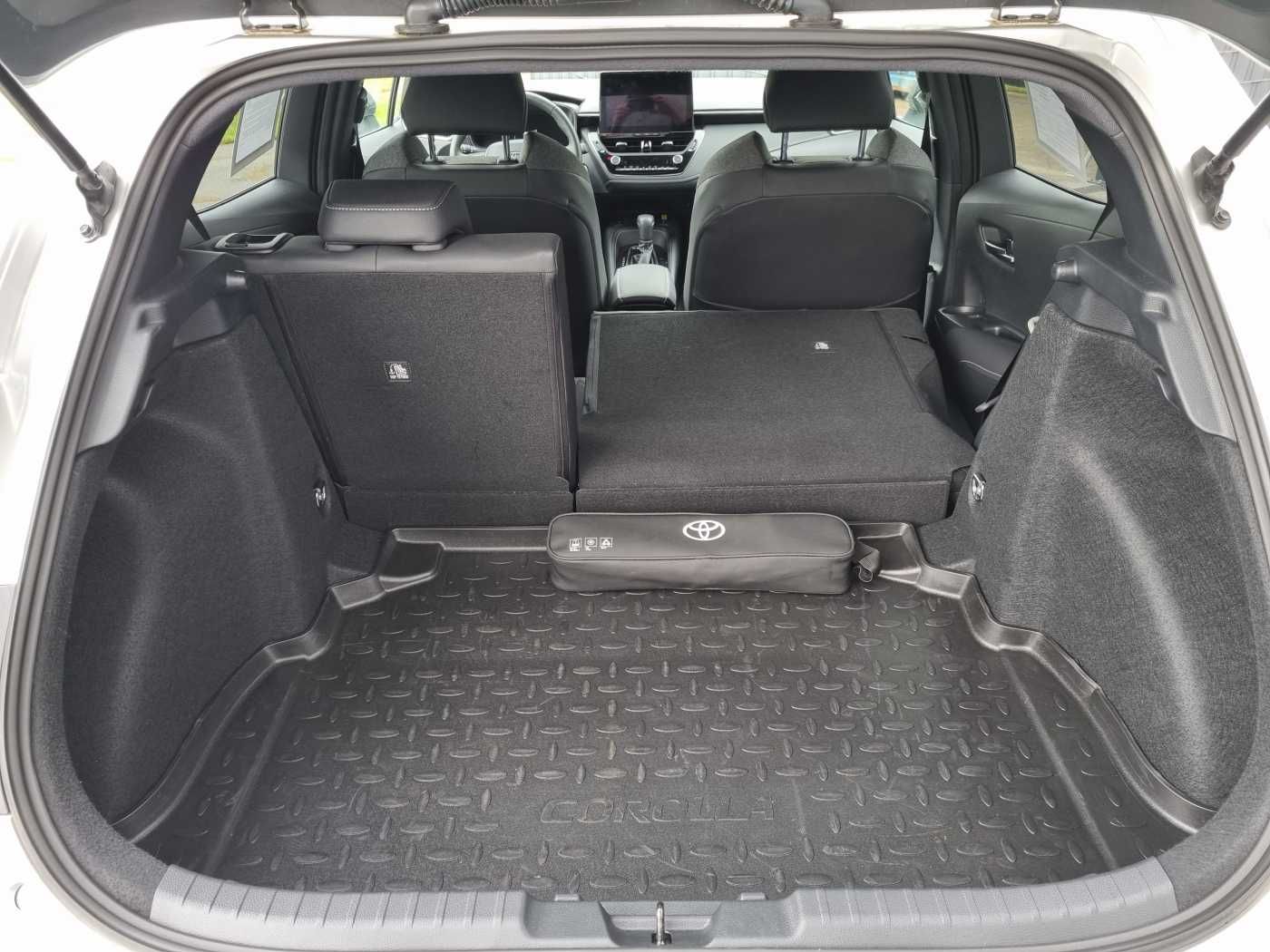 Toyota Corolla Hybrid - Samsaru's Car Outlet