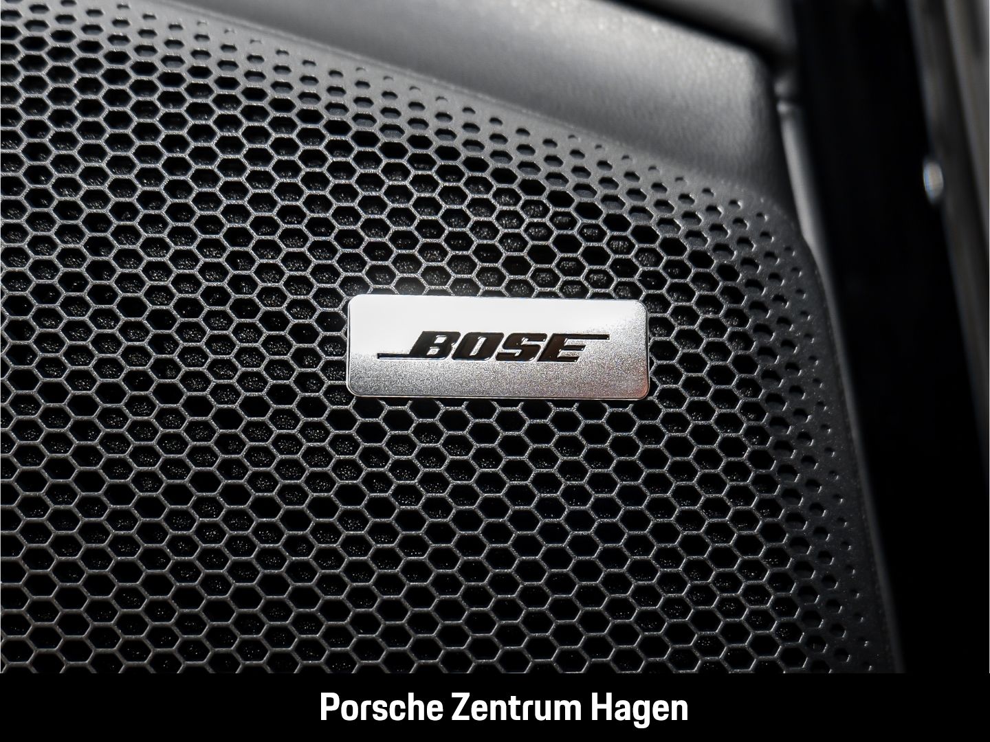 Porsche Macan Turbo BOSE Luftfederung LED-Matrix