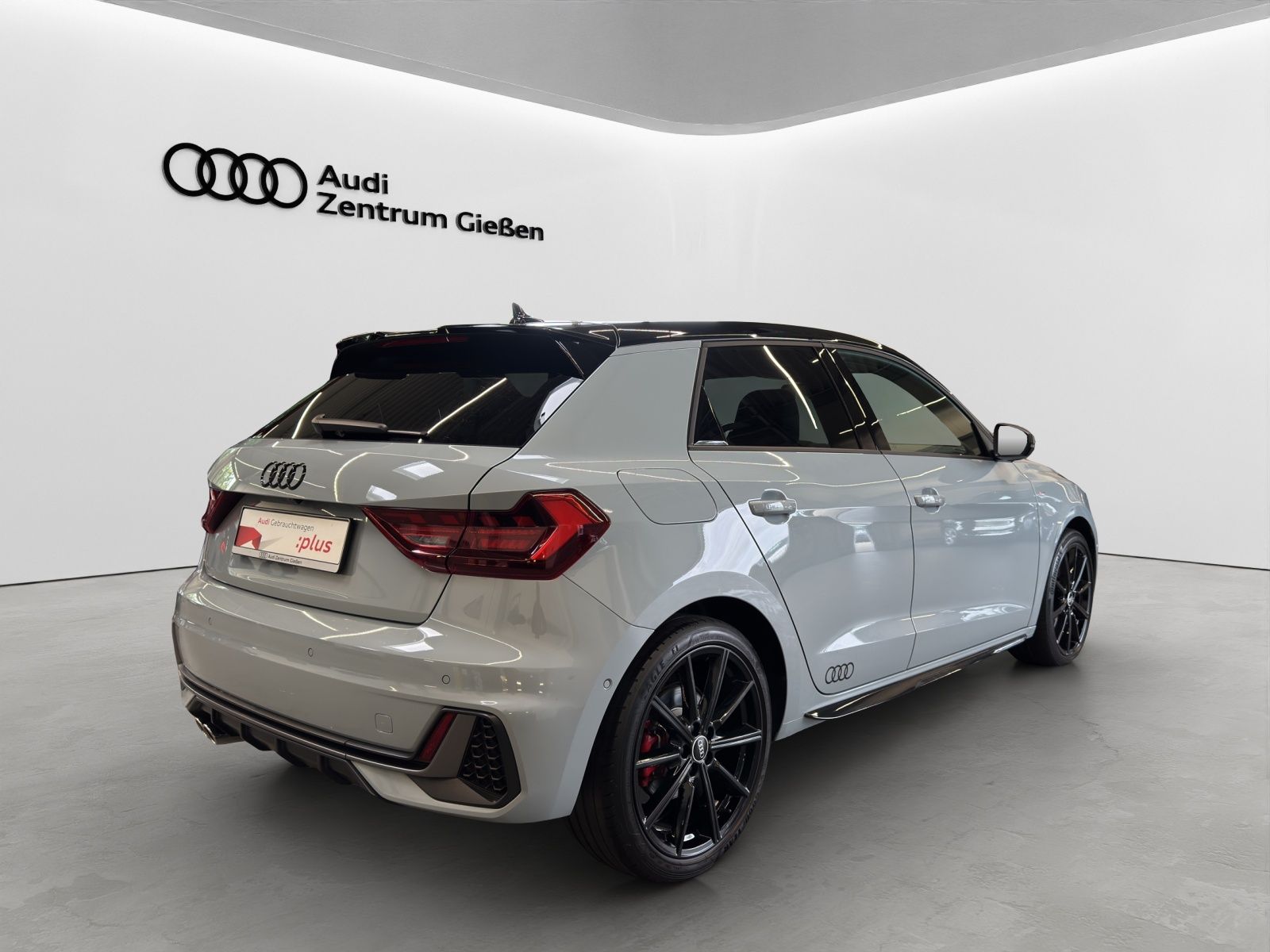 Audi A1 Sportback 40 TFSI S line competition SONOS Na