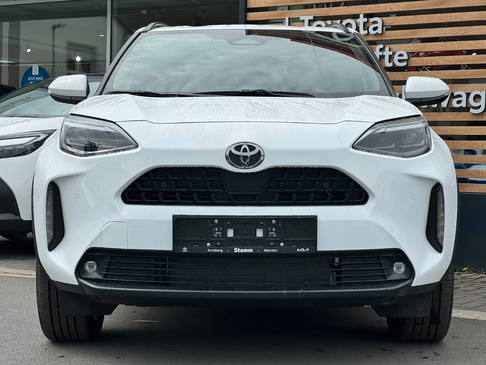 Toyota Yaris Cross 130 PS Hybrid Teamplayer | PDC | LED