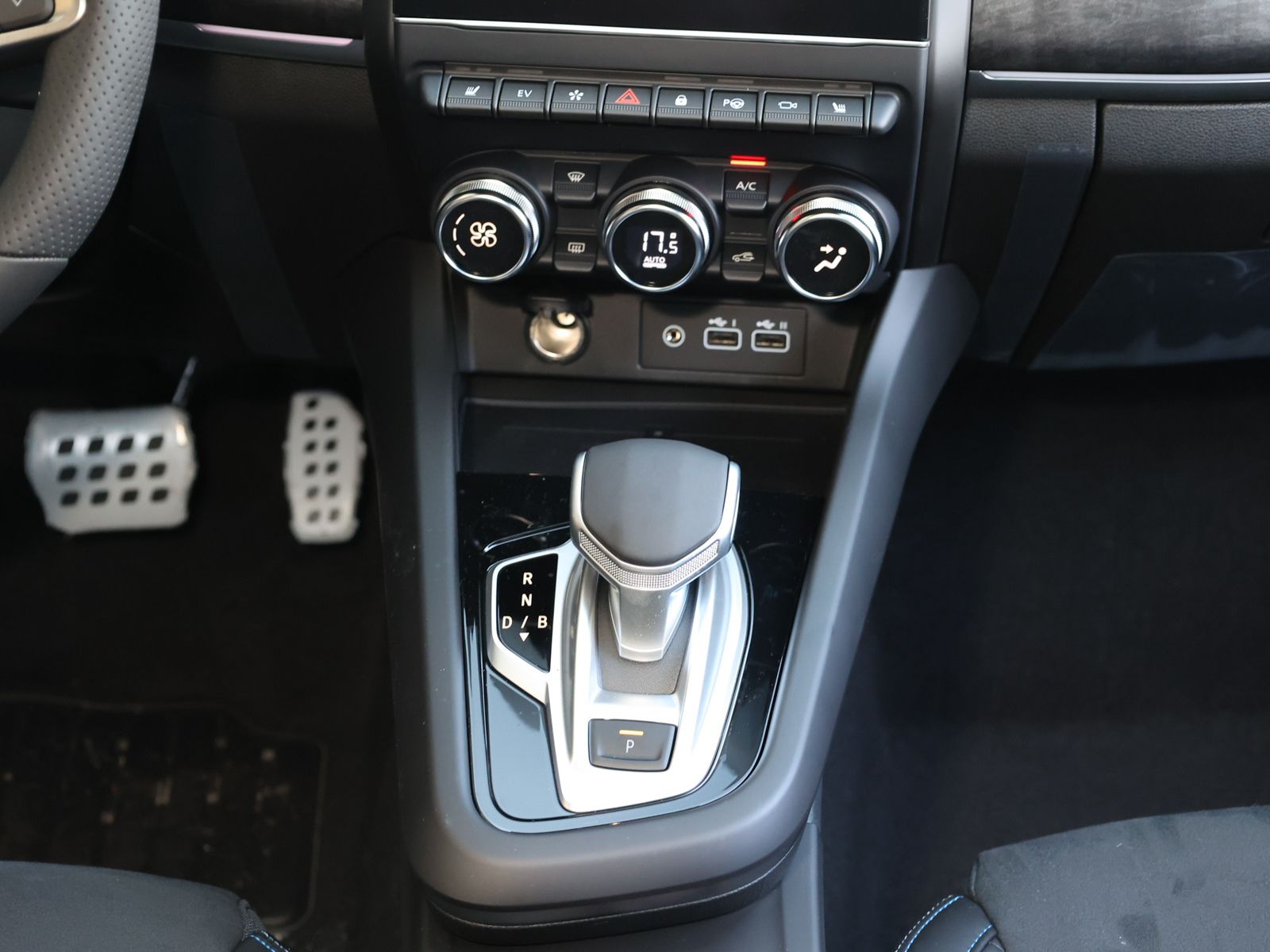 Renault Arkana ESPRIT ALPINE Full Hybrid - Samsaru's Car Outlet
