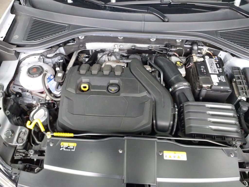 Volkswagen T-Roc Sport 1.5 TSI DSG - Samsaru's Car Outlet