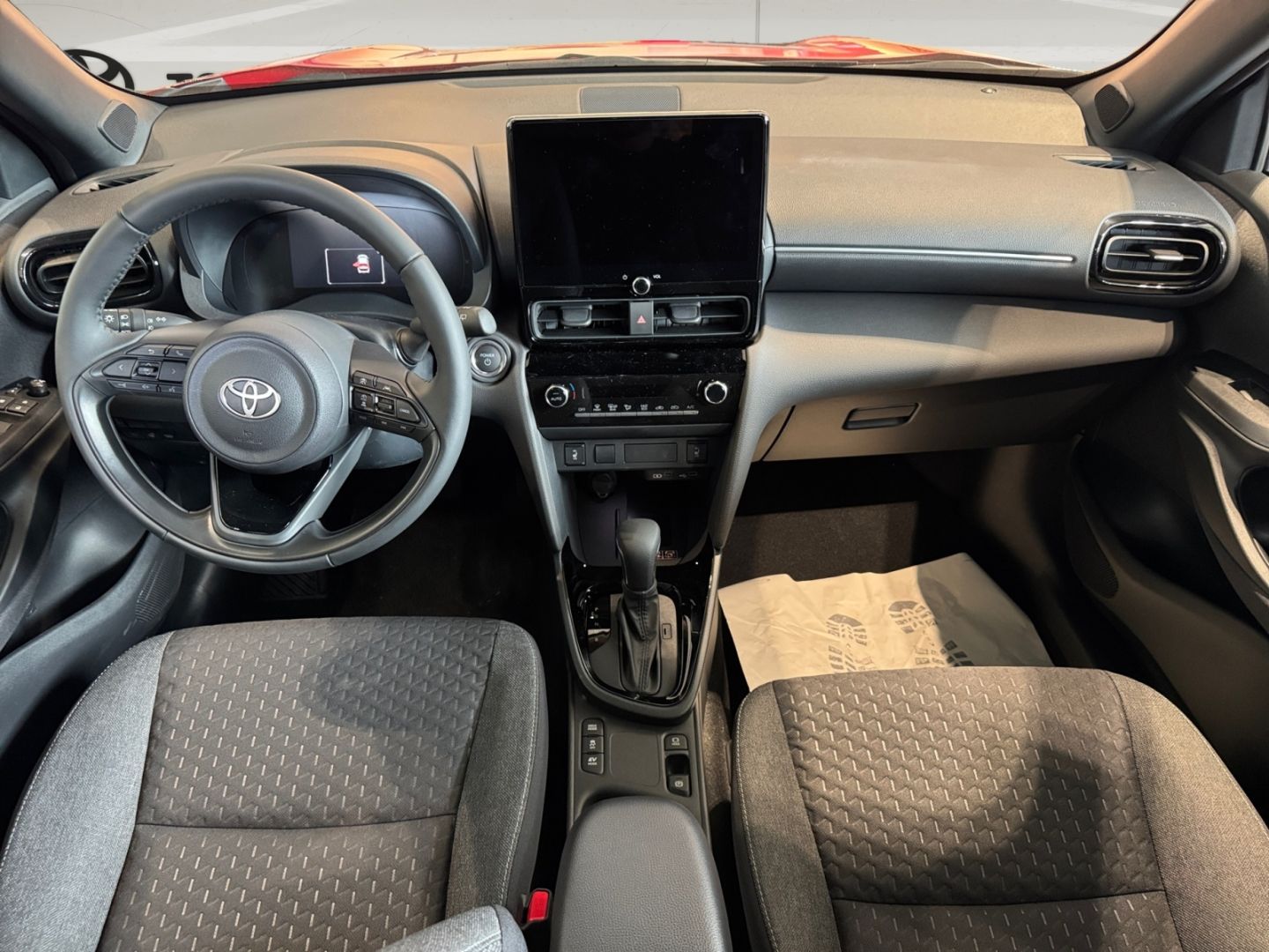 Toyota Yaris Cross 1,5l Hybrid Teamplayer*Safety+Winter