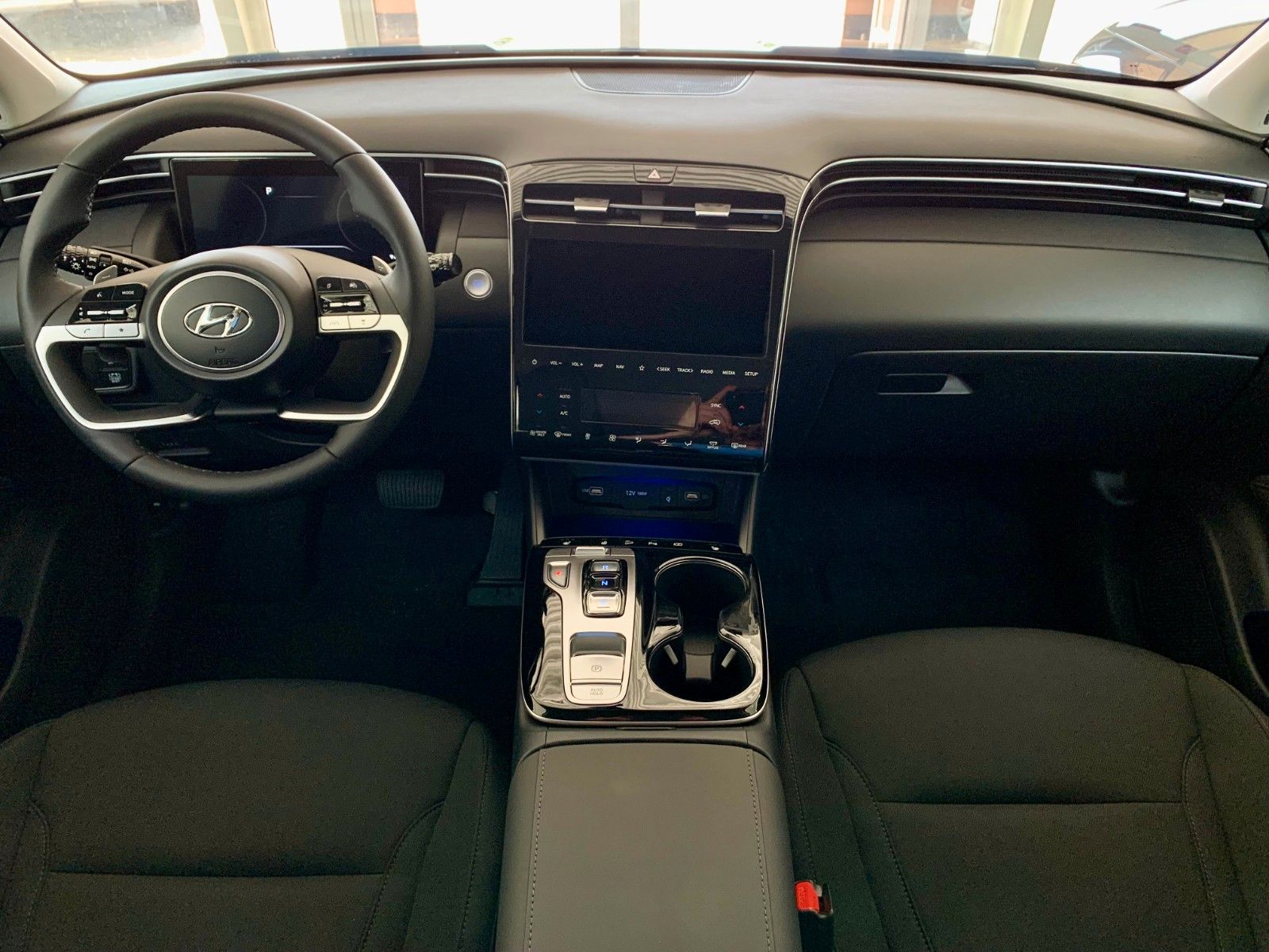 Hyundai Tucson 1.6 T-GDI Hybrid 4WD - Samsaru's Car Outlet