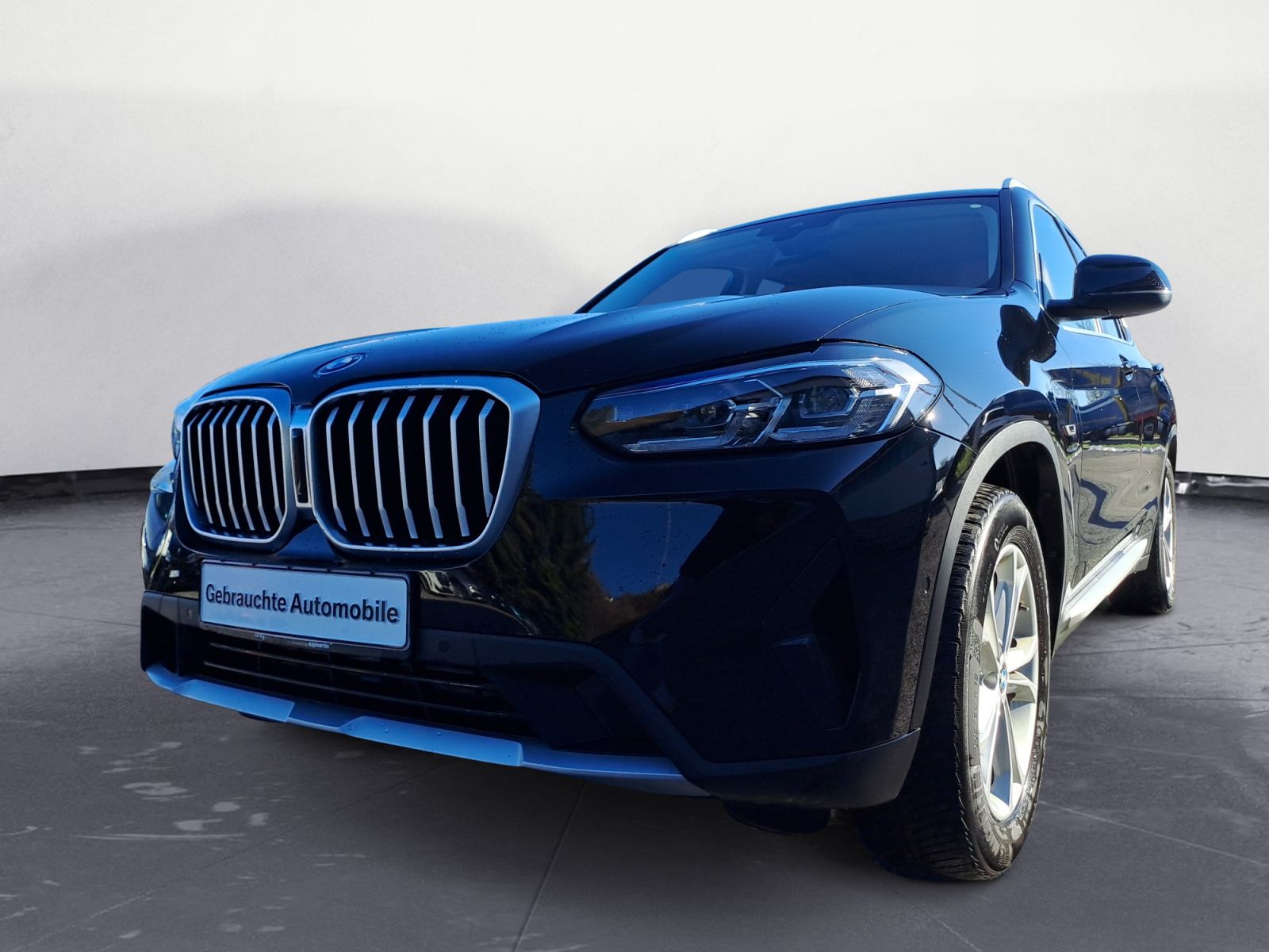 BMW X3 xDrive30e AT - Samsaru's Car Outlet