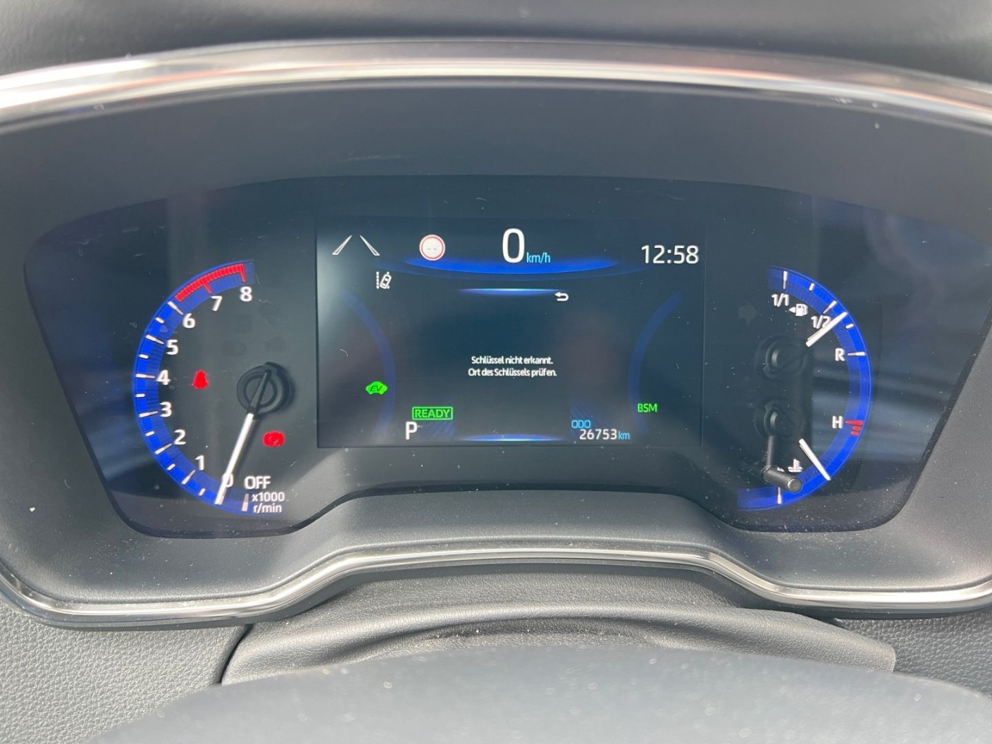 Toyota Corolla 2.0 Hybrid TS - Samsaru's Car Outlet