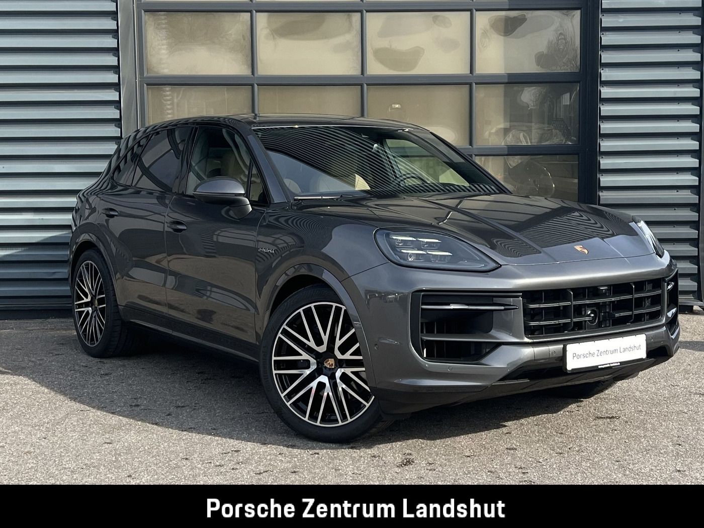 Porsche Cayenne E-Hybrid | Luftfederung | Panorama | AHK
