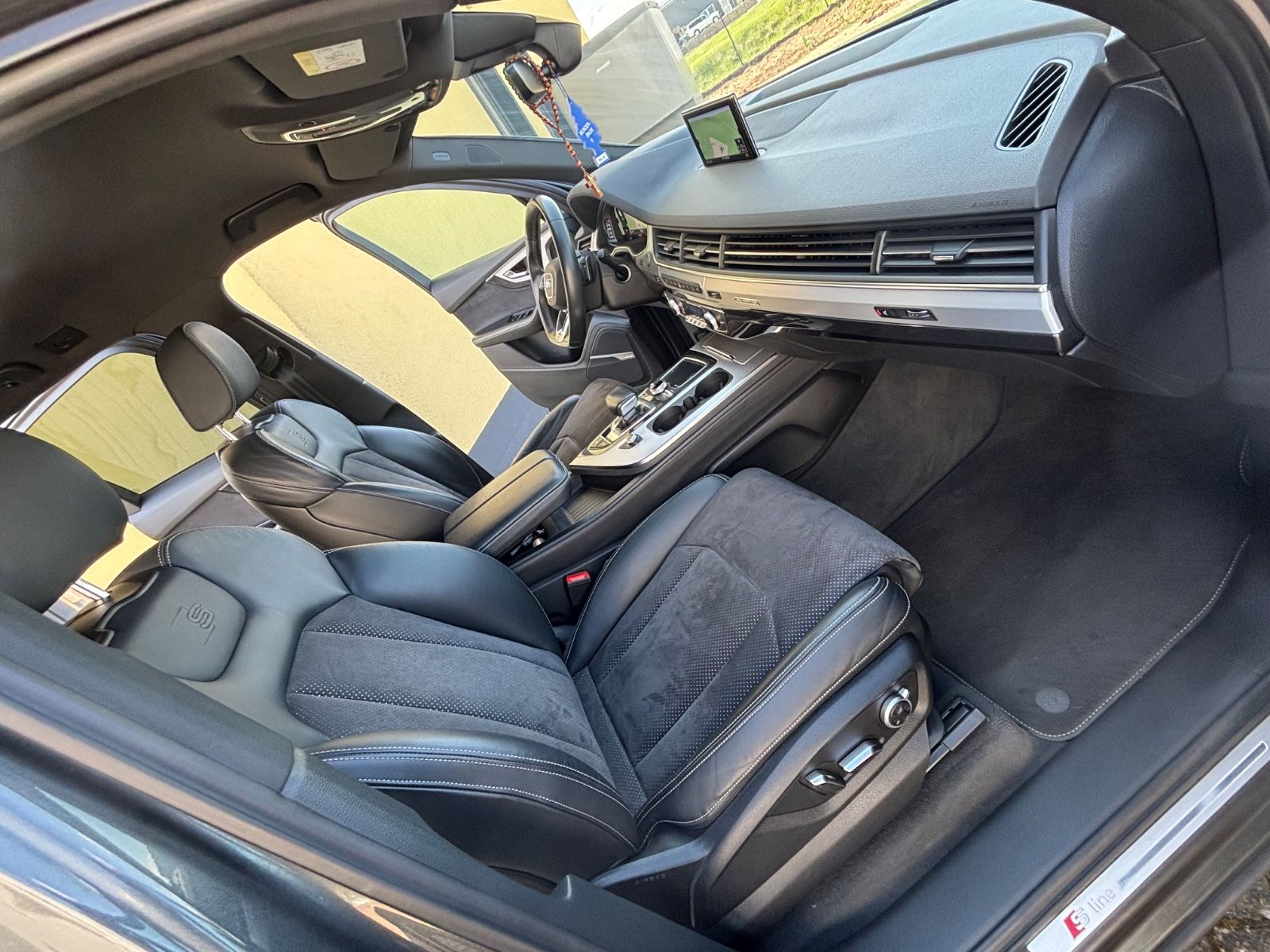 Audi Q7 50 TDI quattro tiptronic S line