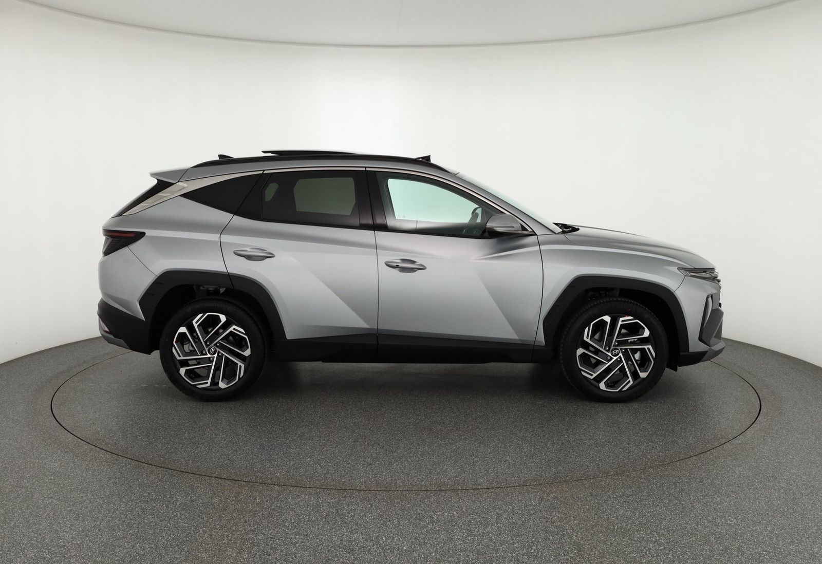 Hyundai Tucson 1.6T-GDI Facelift Prime 4WD - Samsaru's Car Outlet