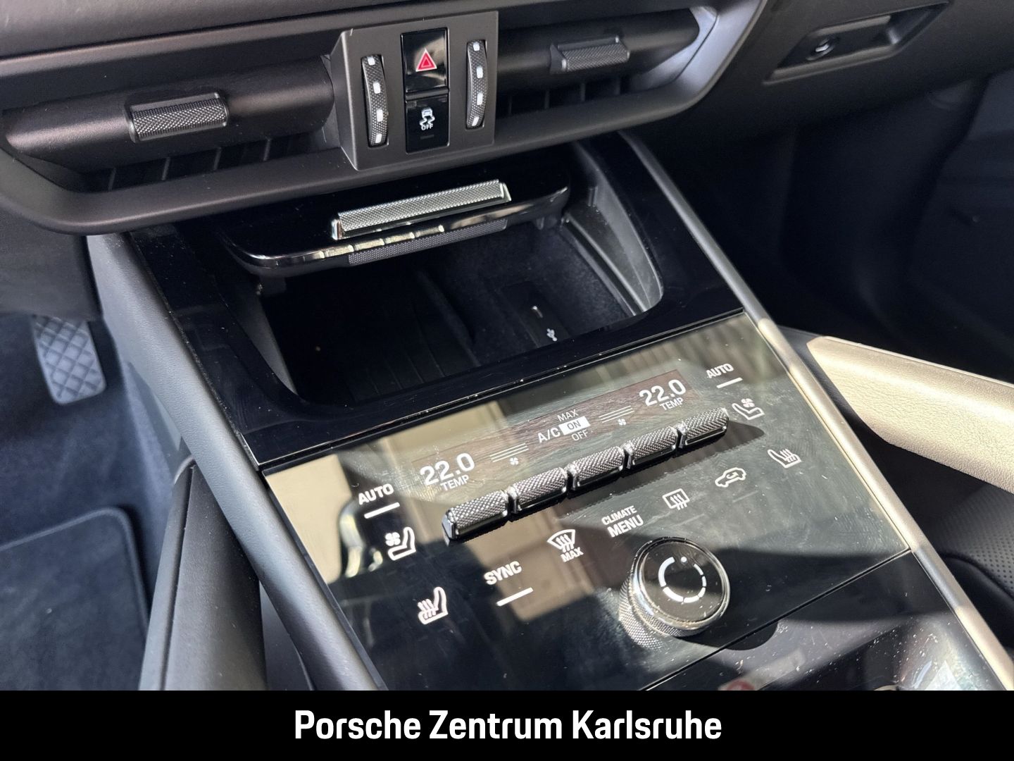 Porsche Cayenne E-Hybrid BOSE Luftfederung InnoDrive LED