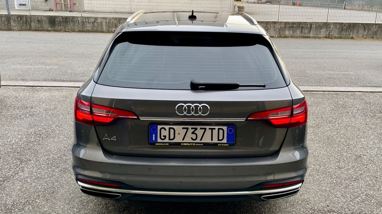 Audi A4 Avant 40 TDI S tronic Advanced - Samsaru's Car Outlet