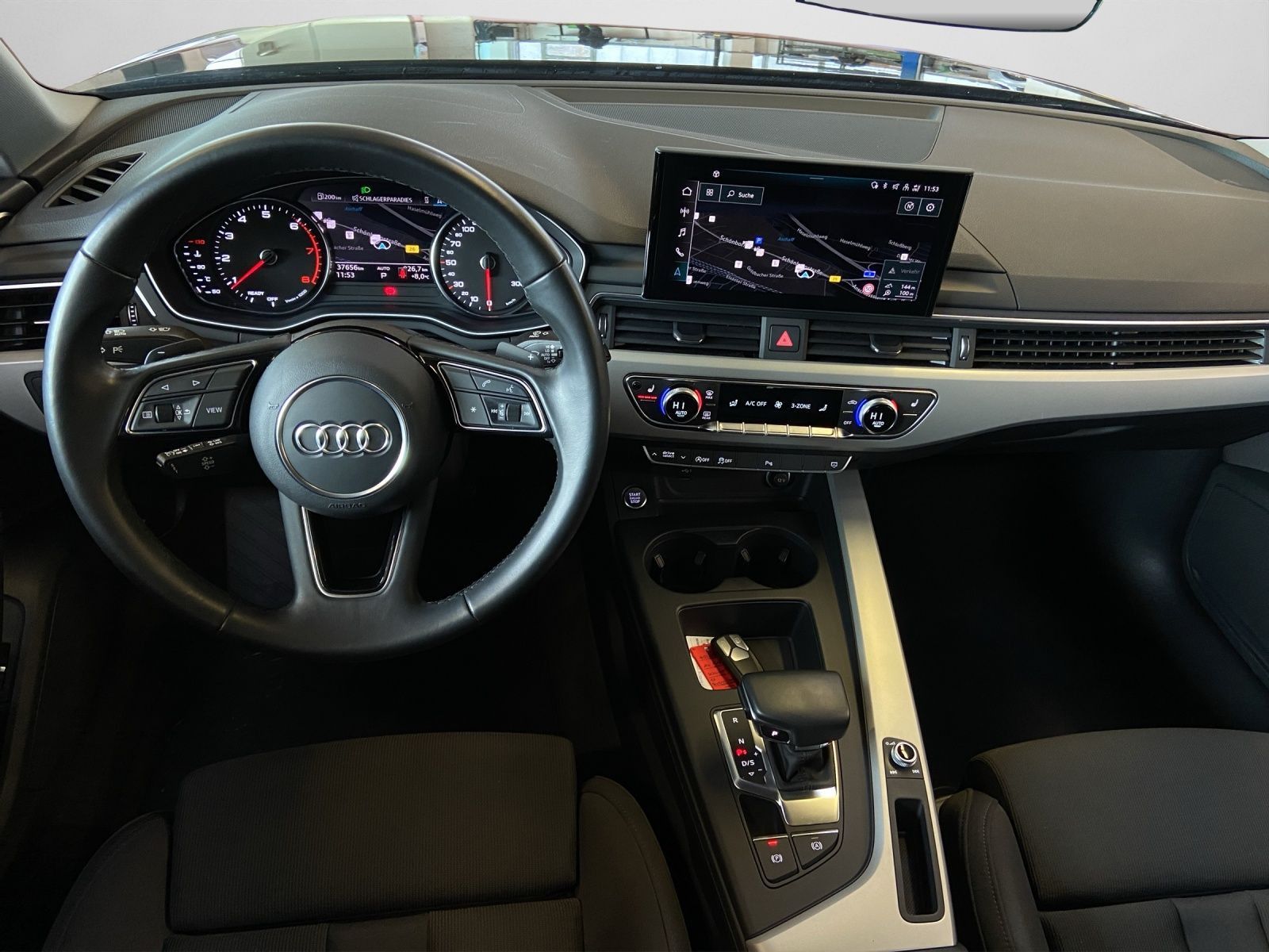 Audi A4 Avant 40 TFSI S tronic - Samsaru's Car Outlet