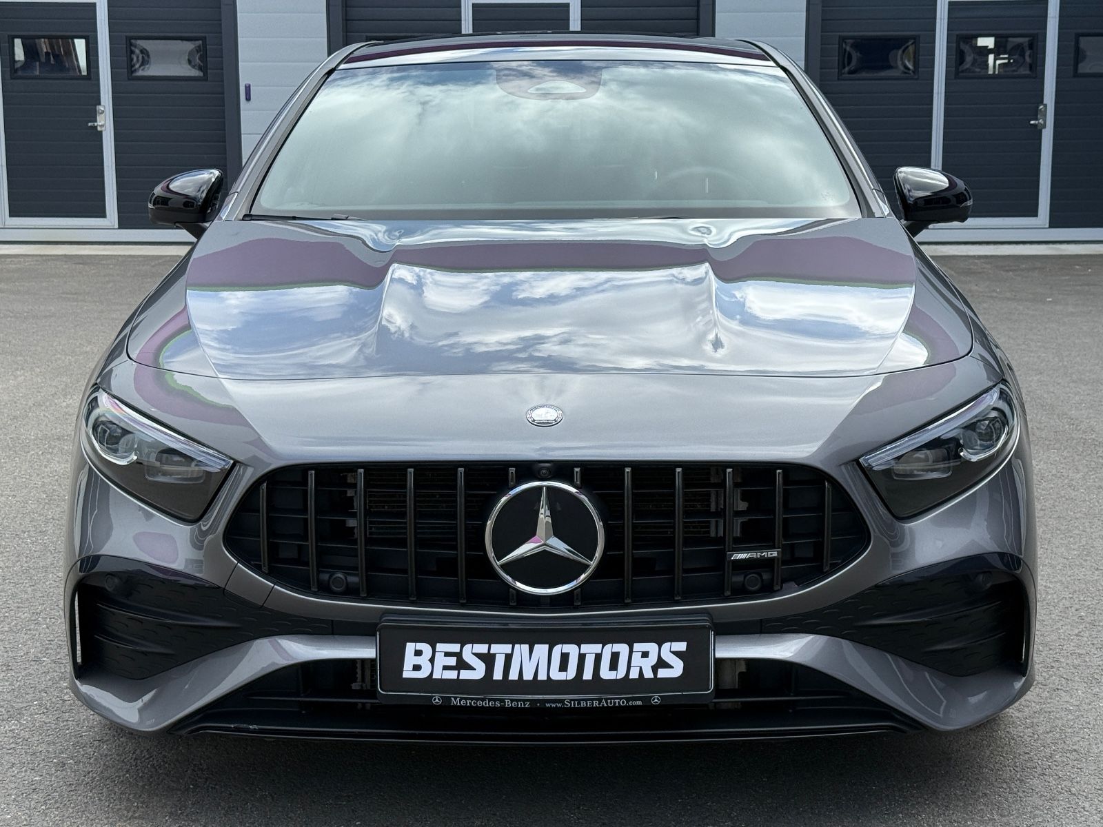 Mercedes-Benz A 35 AMG - Samsaru's Car Outlet