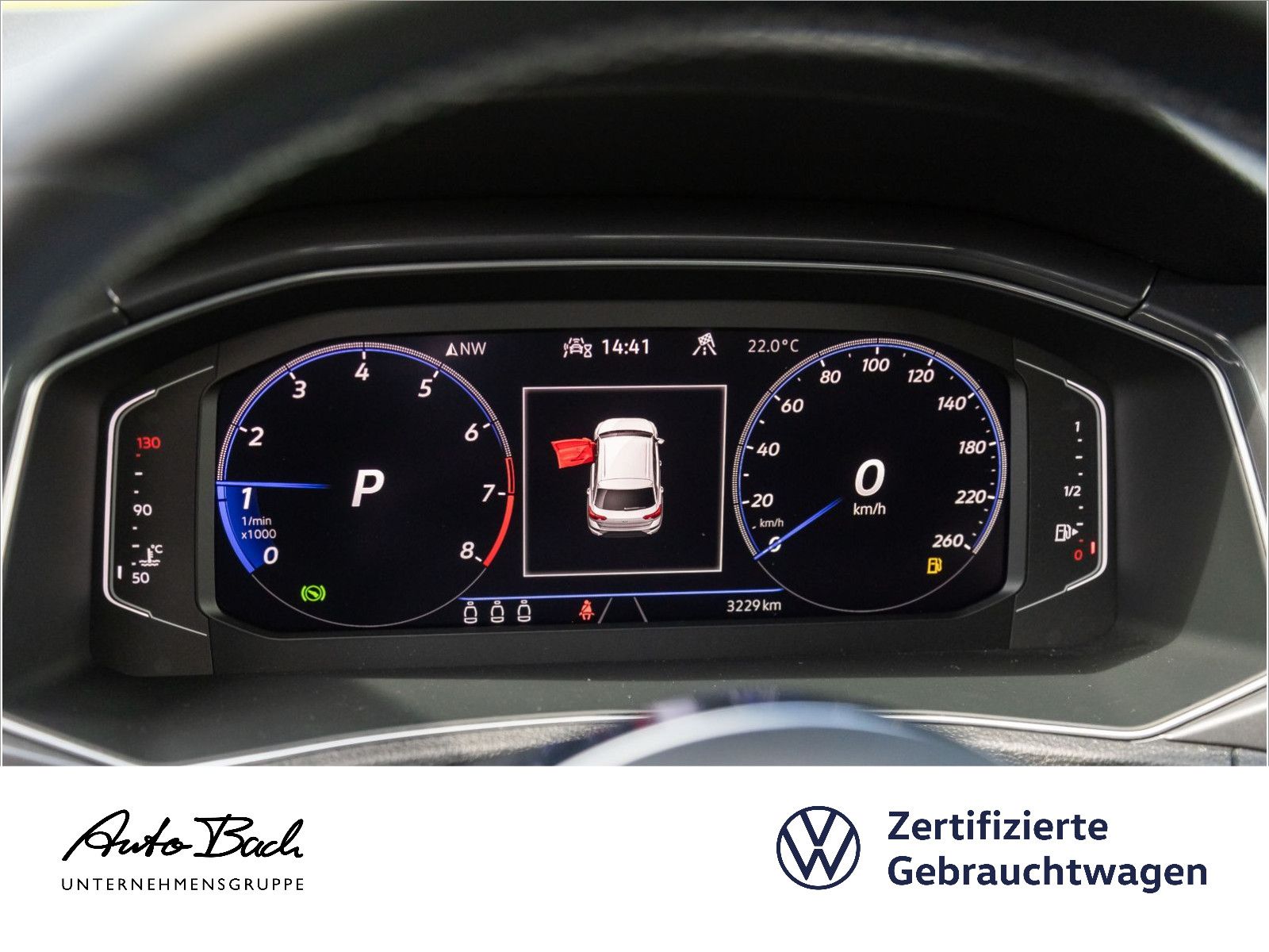 Volkswagen T-Roc 1.5 TSI Sport DSG - Samsaru's Car Outlet