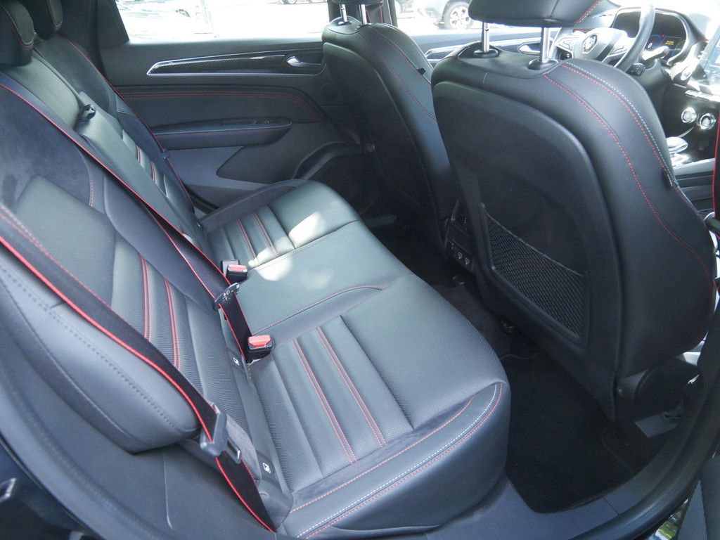 Renault Arkana R.S. Line E-Tech 145 - Samsaru's Car Outlet