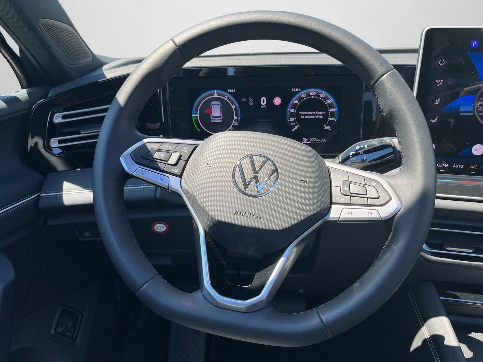 Volkswagen Tiguan Elegance 1,5 TSI eHybrid DSG | SOH 100% |