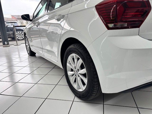 Volkswagen Polo VI Comfortline - Samsaru's Car Outlet