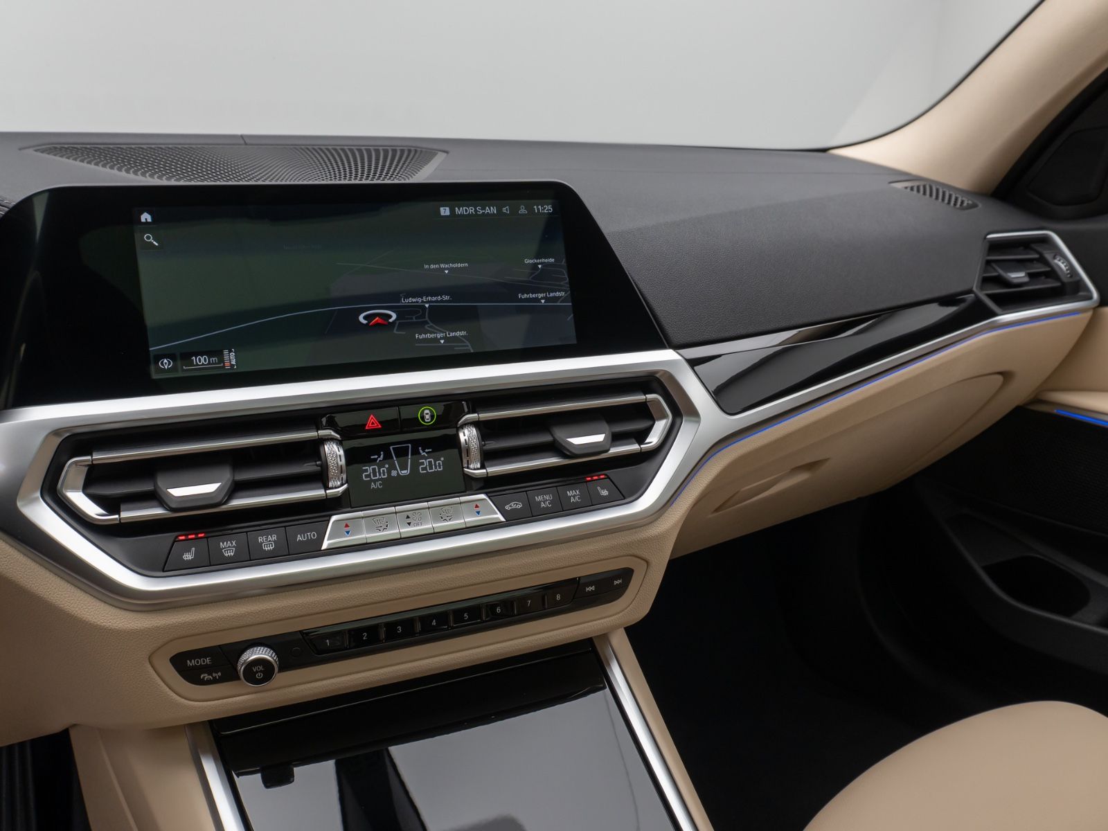 BMW 320d xD Luxury Line - Samsaru's Car Outlet