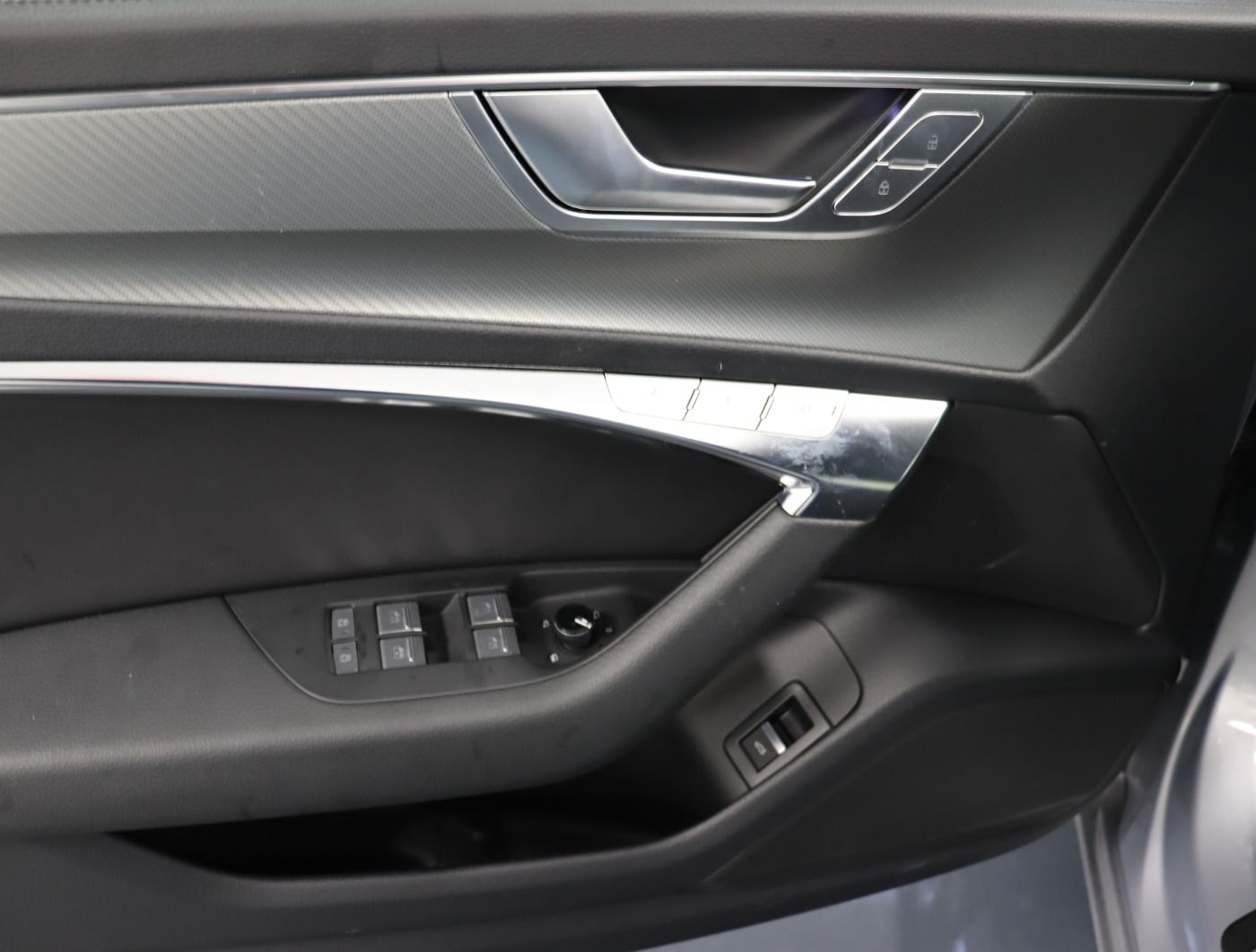 Audi A6 Avant 40 TDI quattro S tronic - Samsaru's Car Outlet