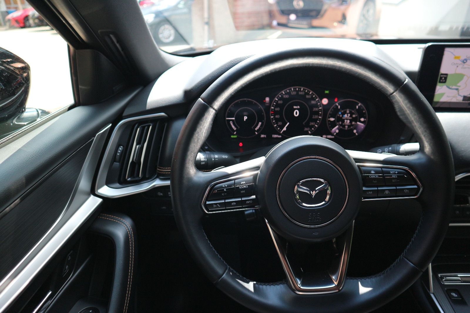 Mazda CX-80 2.5 e-SKYACTIV PHEV Homura Plus Auto AWD