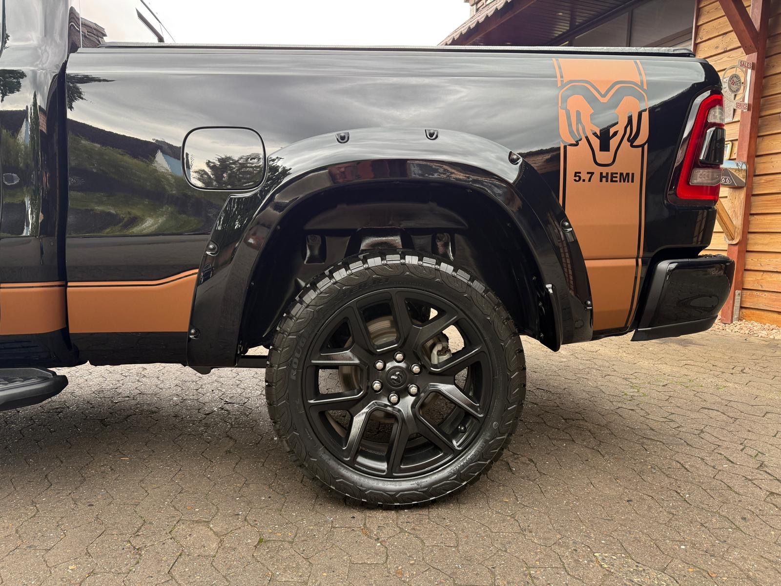 Dodge LPG*LARAMIE*OFFROAD*LIFT*AHK*NAVI*LED*GARANTIE*