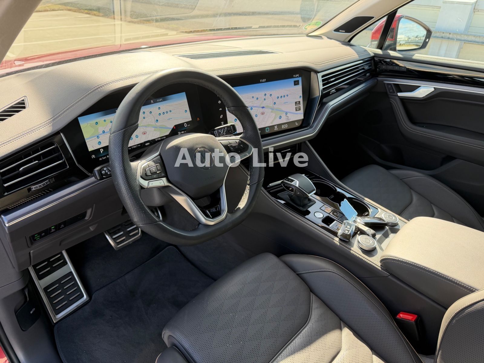 Volkswagen Touareg 3.0 TDI*R LINE*PANO*MATRIX*LUFT*360*VOL