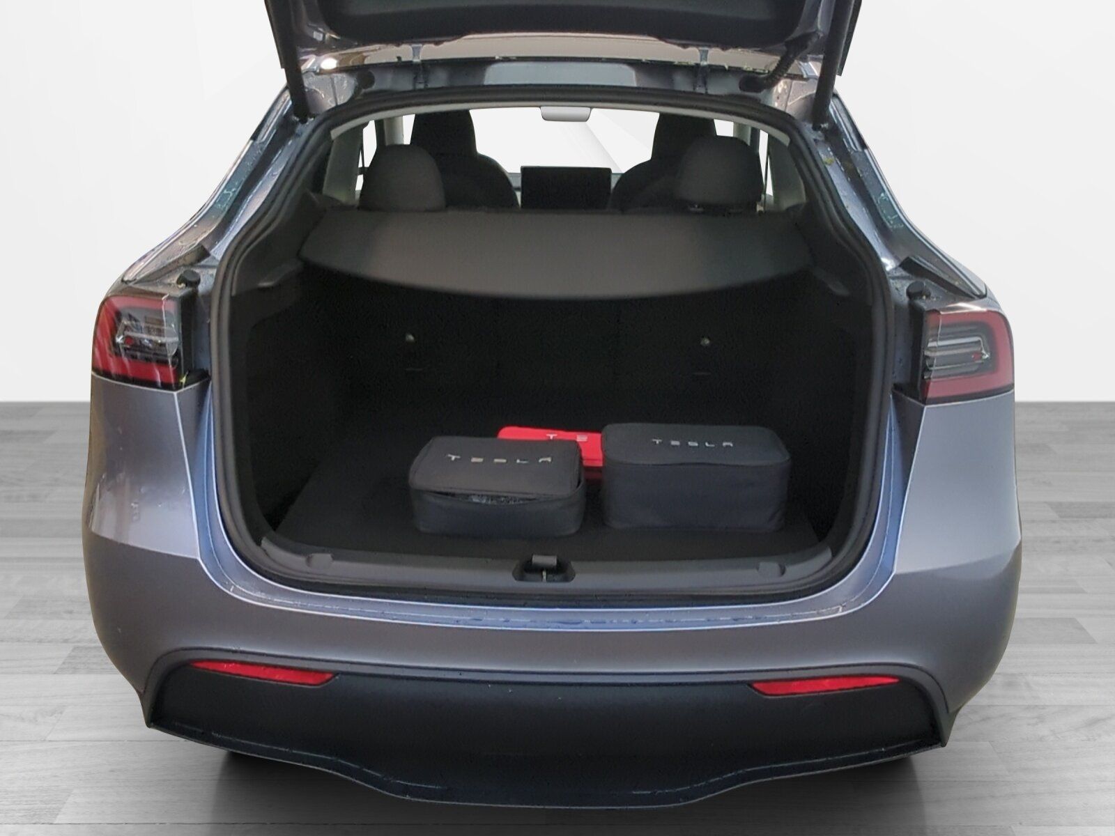 Tesla Model Y Long Range Dual Motor A.pilot AHK Pr. In