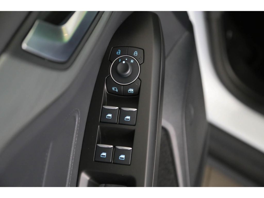 Ford Focus 1.5d Aut. Titanium Navi AHK ACC BLIS Kamer