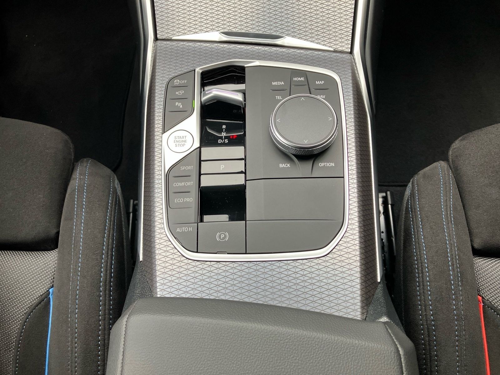 BMW 320d xDrive Touring M Sport ad.LED HUD PA+DA ACC