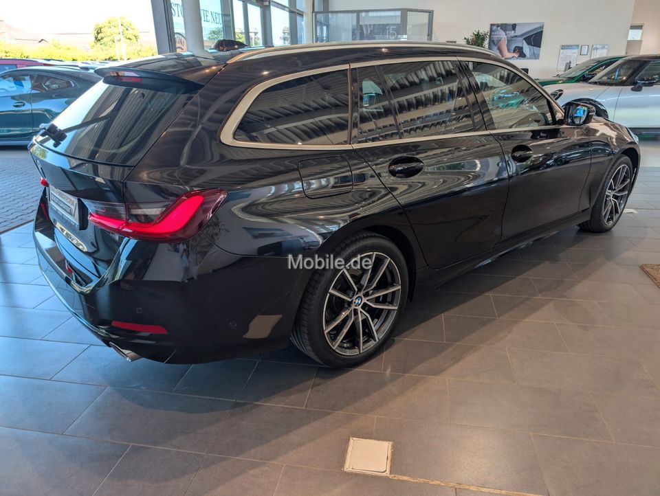 BMW 320d xDrive Touring - Samsaru's Car Outlet