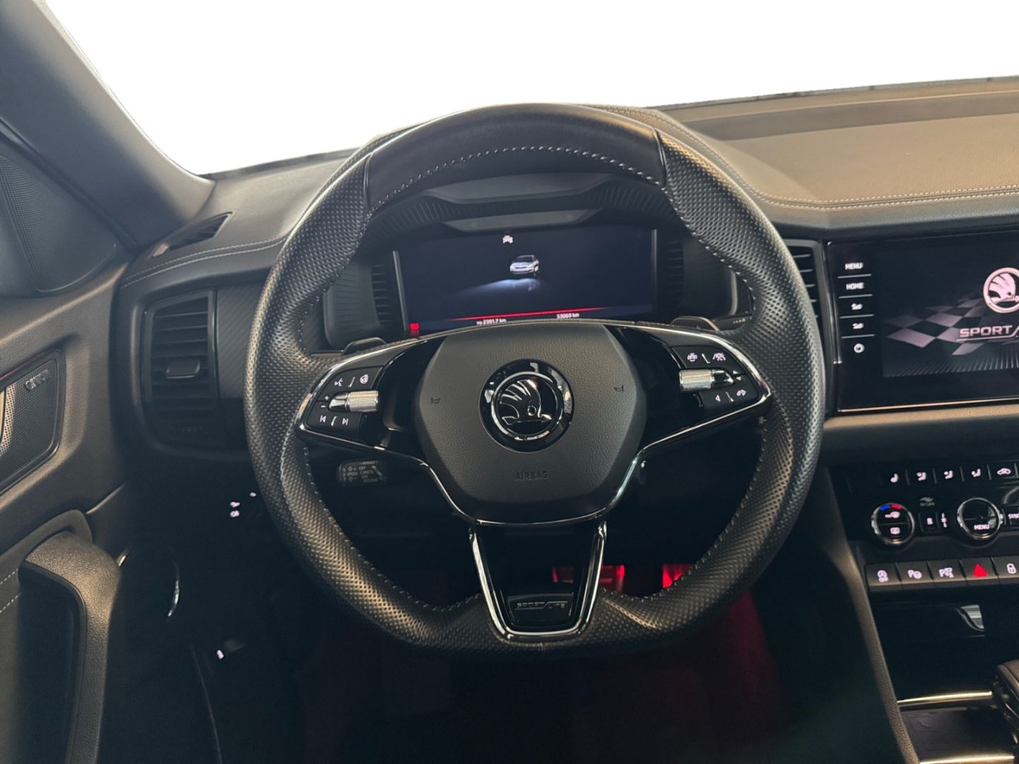 Skoda Kodiaq 2.0 TSI 4X4 DSG Sportline MATRIX/360°/CAN