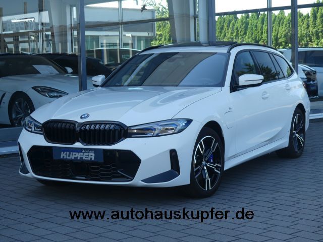 BMW 330 e Drive Tour M Sport Pano° AdLED°ACC°AHK°360