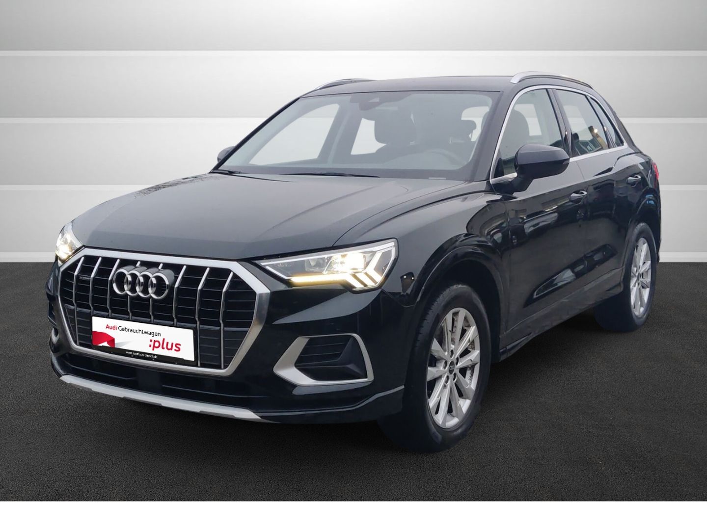 Audi Q3 40 TDI quattro advanced - Samsaru's Car Outlet