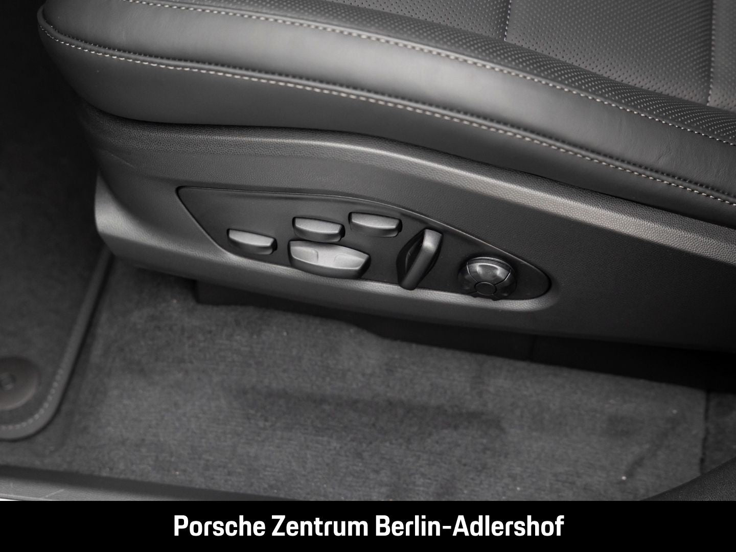 Porsche Macan 4S InnoDrive LED-Matrix Surround-View