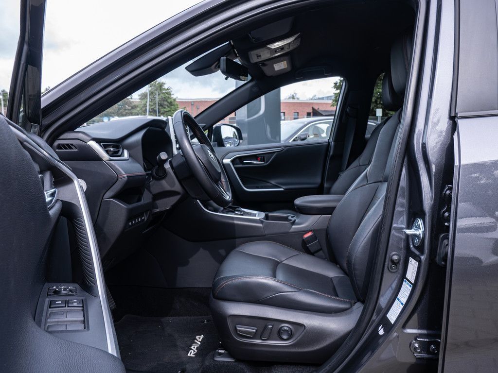 Toyota RAV 4 2.5 Plug-in Hybrid 4x4 AHK ACC HUD LED 360