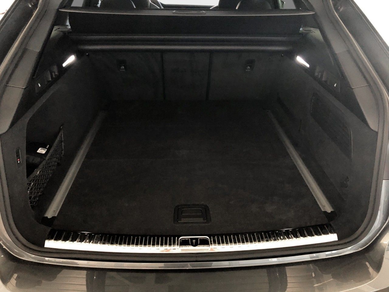 Audi RS 6 Avant tiptronic B&O+MATRIX+SITZHEIZUNG+RS
